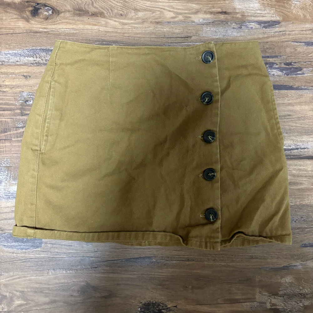 Chloe & Katie Tan Button Skirt - Size L